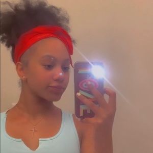 Meet your Posher, Essence